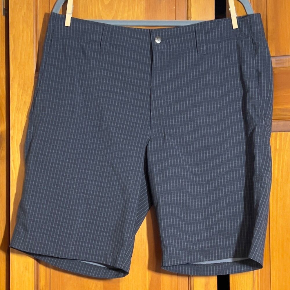 Callaway Men's Gray Checkered Grid Performance Golf Shorts Size 36 10" Inseam